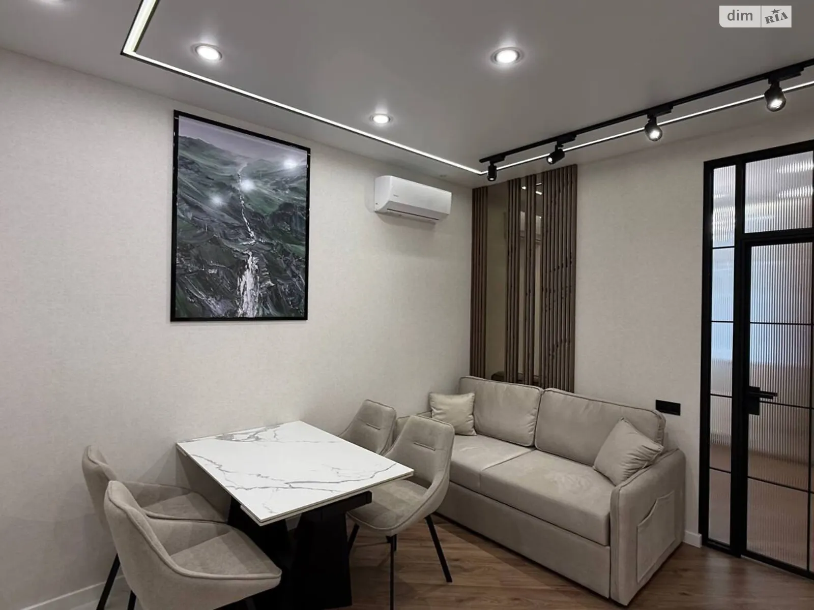 Продается 2-комнатная квартира 45 кв. м в Одессе, ул. Краснова - фото 1