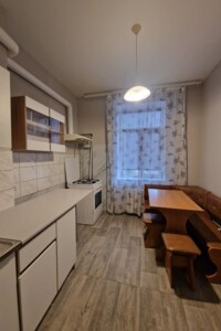 Продажа квартиры, Днепр, Юлии Залюбовской (Путиловская) улица, дом 12