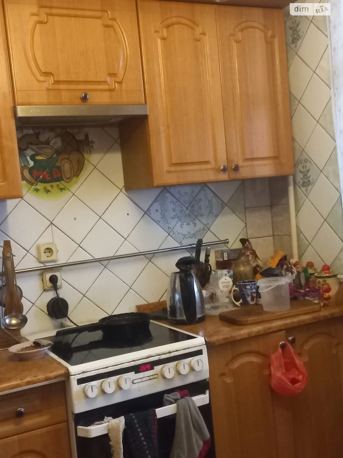 Продается 3-комнатная квартира 76 кв. м в Харькове, ул. Саперная, 34 - фото 1