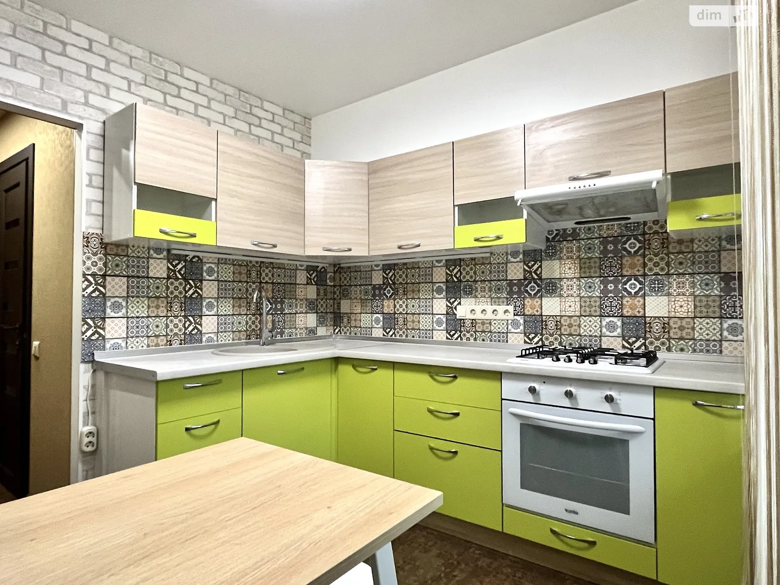 Продается 2-комнатная квартира 51 кв. м в Киеве, просп. Оболонский, 10 - фото 1