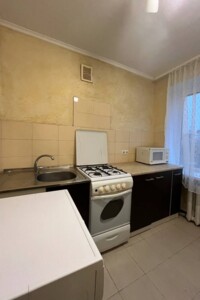 Куплю жилье Ивано-Франковской области