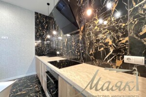 Довгострокова оренда квартири, Київ, р‑н. Чорна Гора, ст.м. Звіринецька(Дружби народів), Андрія Верхогляда (Драгомирова) вулиця, буд. 15А