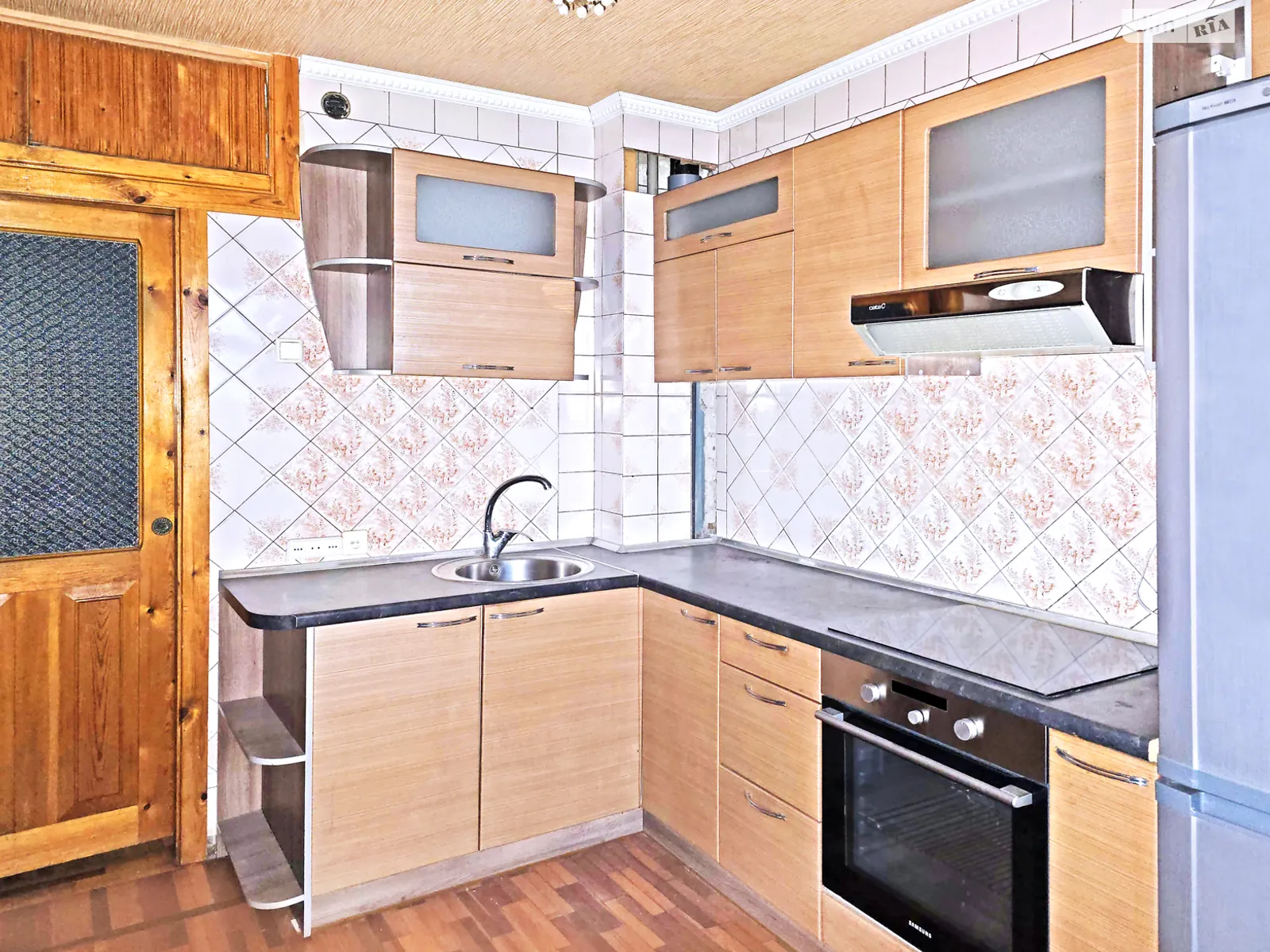 Продається 3-кімнатна квартира 73 кв. м у Дніпрі, вул. Тополина - фото 1