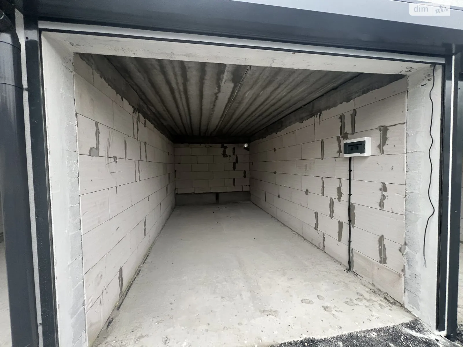 Продается отдельно стоящий гараж под легковое авто на 16.5 кв. м, цена: 19000 $ - фото 1