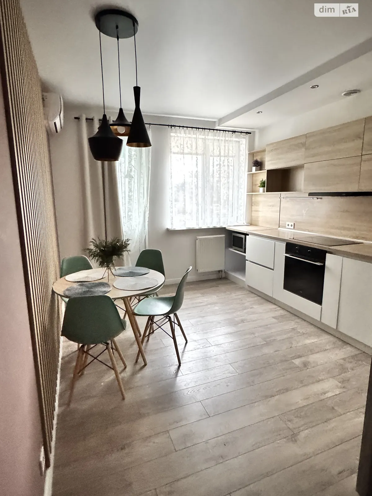 Здається в оренду 1-кімнатна квартира 61.2 кв. м у Черкасах, вул. Героїв Дніпра, 89 - фото 1