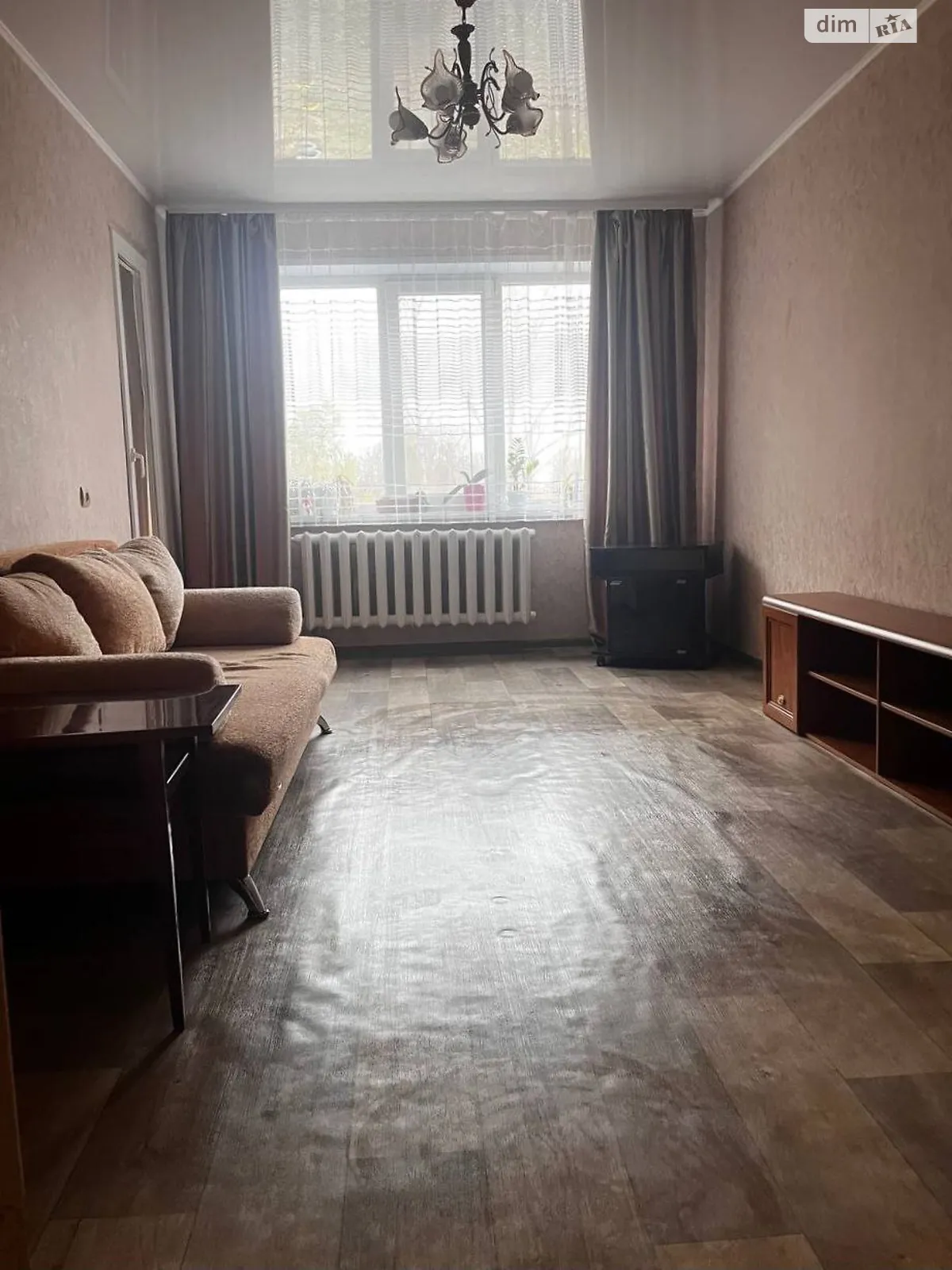 мкр. Горняцкий Саксаганский Кривой Рог - фото 1