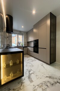 Довгострокова оренда таунхауса, Вінниця, р‑н. Ленінський, Святошинська вулиця