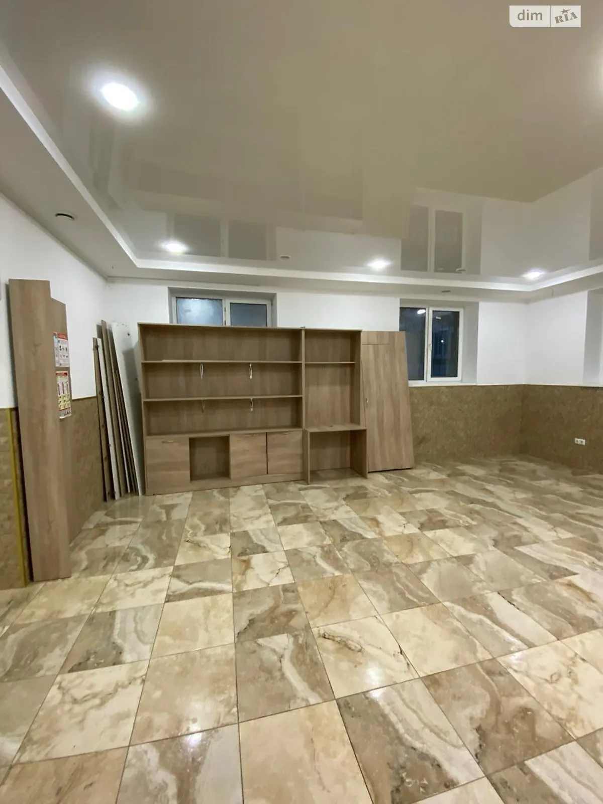 Продается помещения свободного назначения 94 кв. м в 10-этажном здании, цена: 94000 $ - фото 1