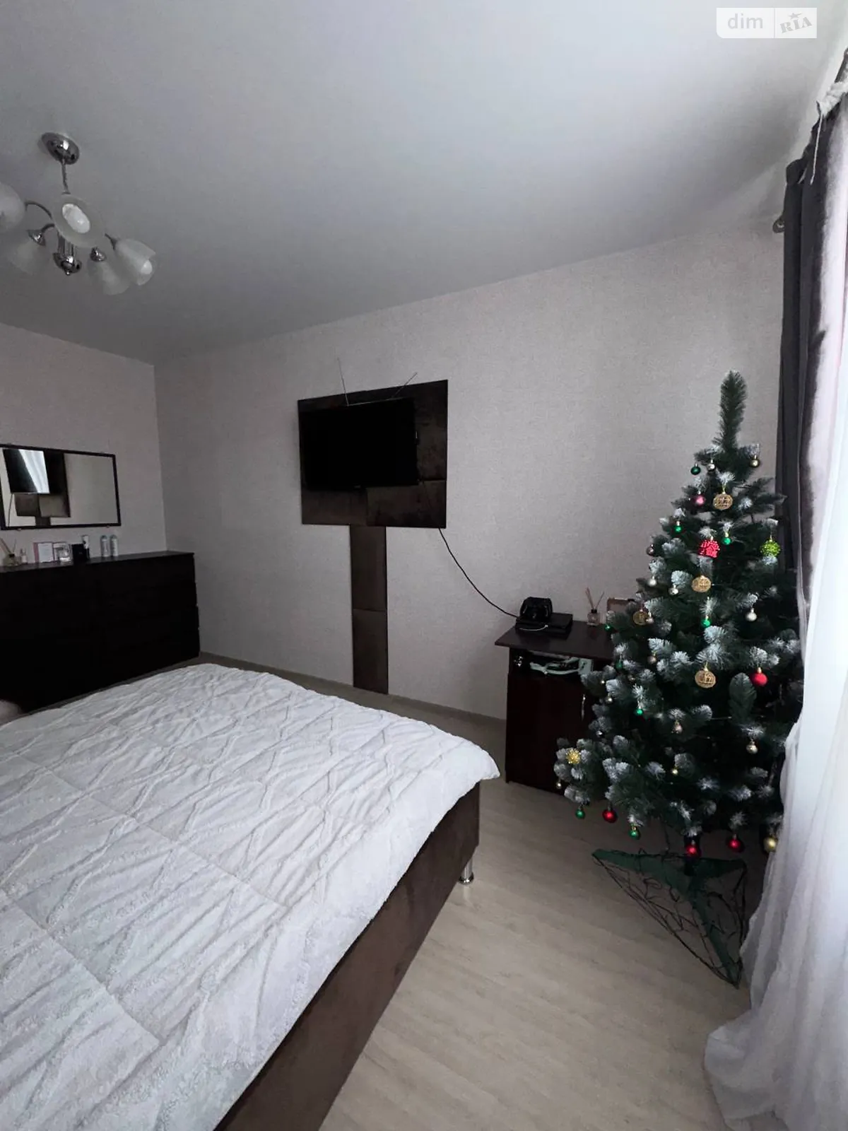 Продается 1-комнатная квартира 37 кв. м в Одессе, ул. Виталия Нестеренко(Академика Воробьёва), 1Б - фото 1