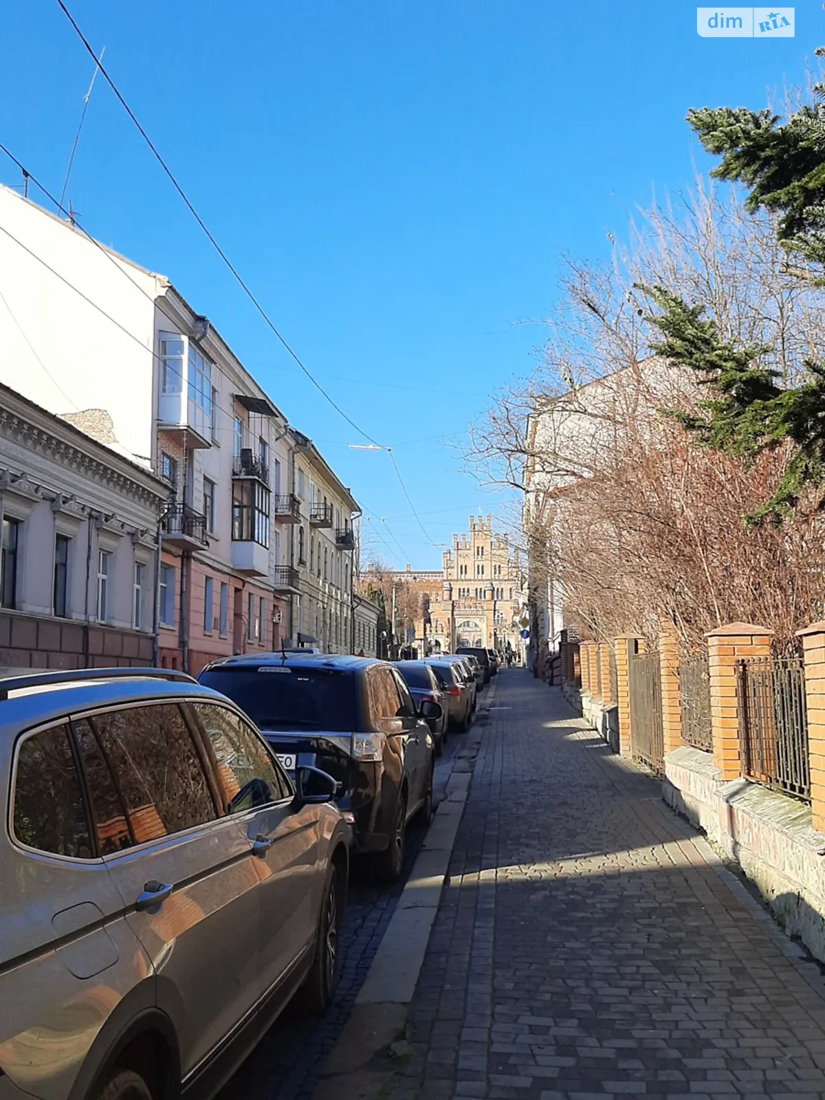 Продается 2-комнатная квартира 40 кв. м в Черновцах, ул. Щепкина Михаила - фото 1