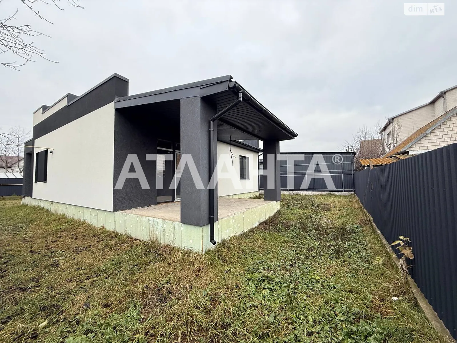 Продается одноэтажный дом 115 кв. м с баней/сауной, цена: 130000 $ - фото 1