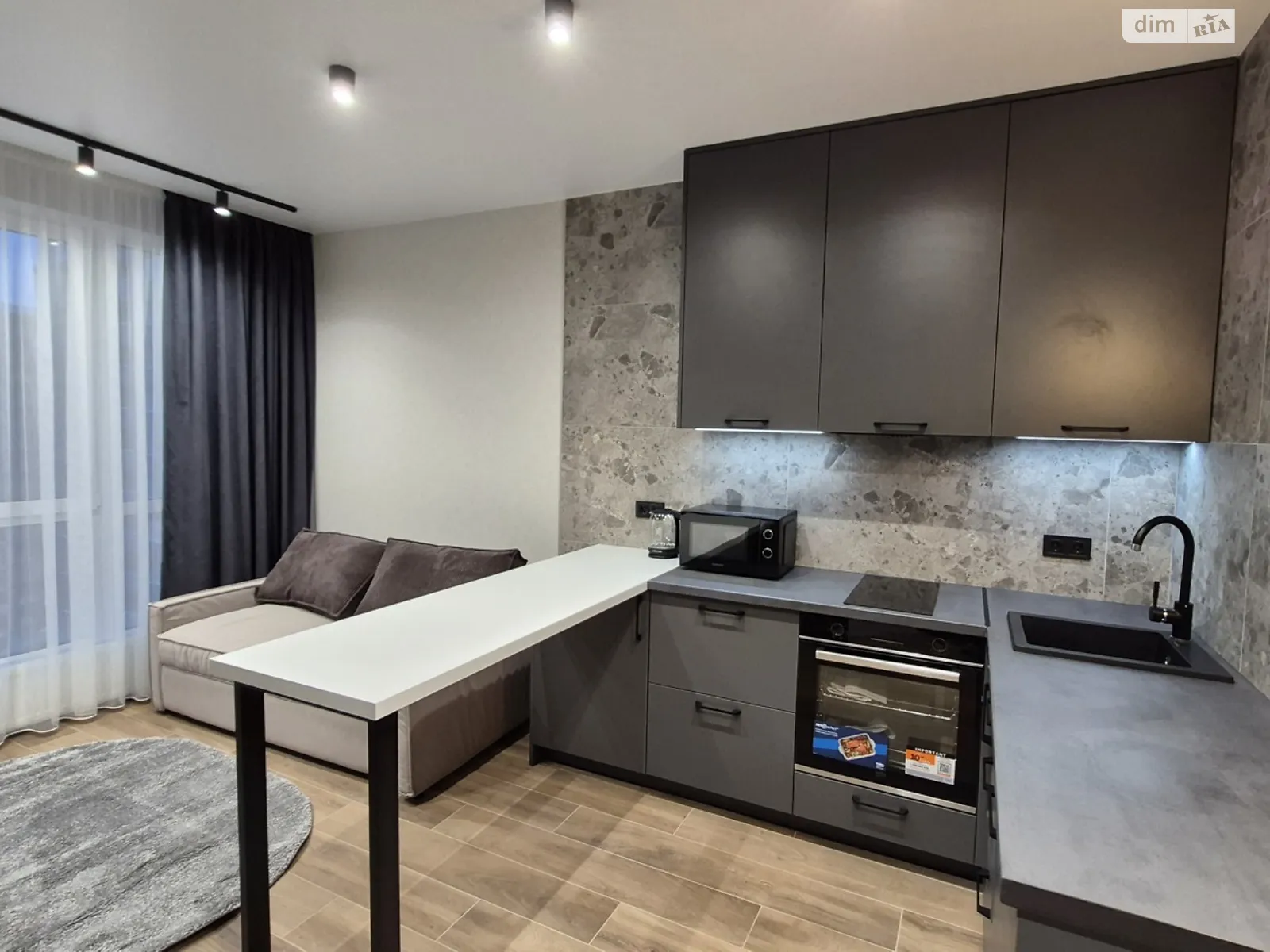 Сдается в аренду 1-комнатная квартира 37.1 кв. м в Ирпене, ул. Университетская(Карла Маркса), 1М/1 - фото 1