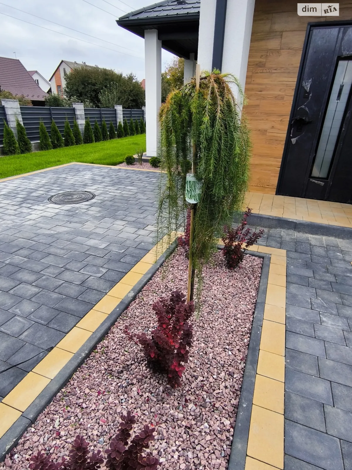 Продается одноэтажный дом 90 кв. м с гаражом, цена: 93900 $ - фото 1