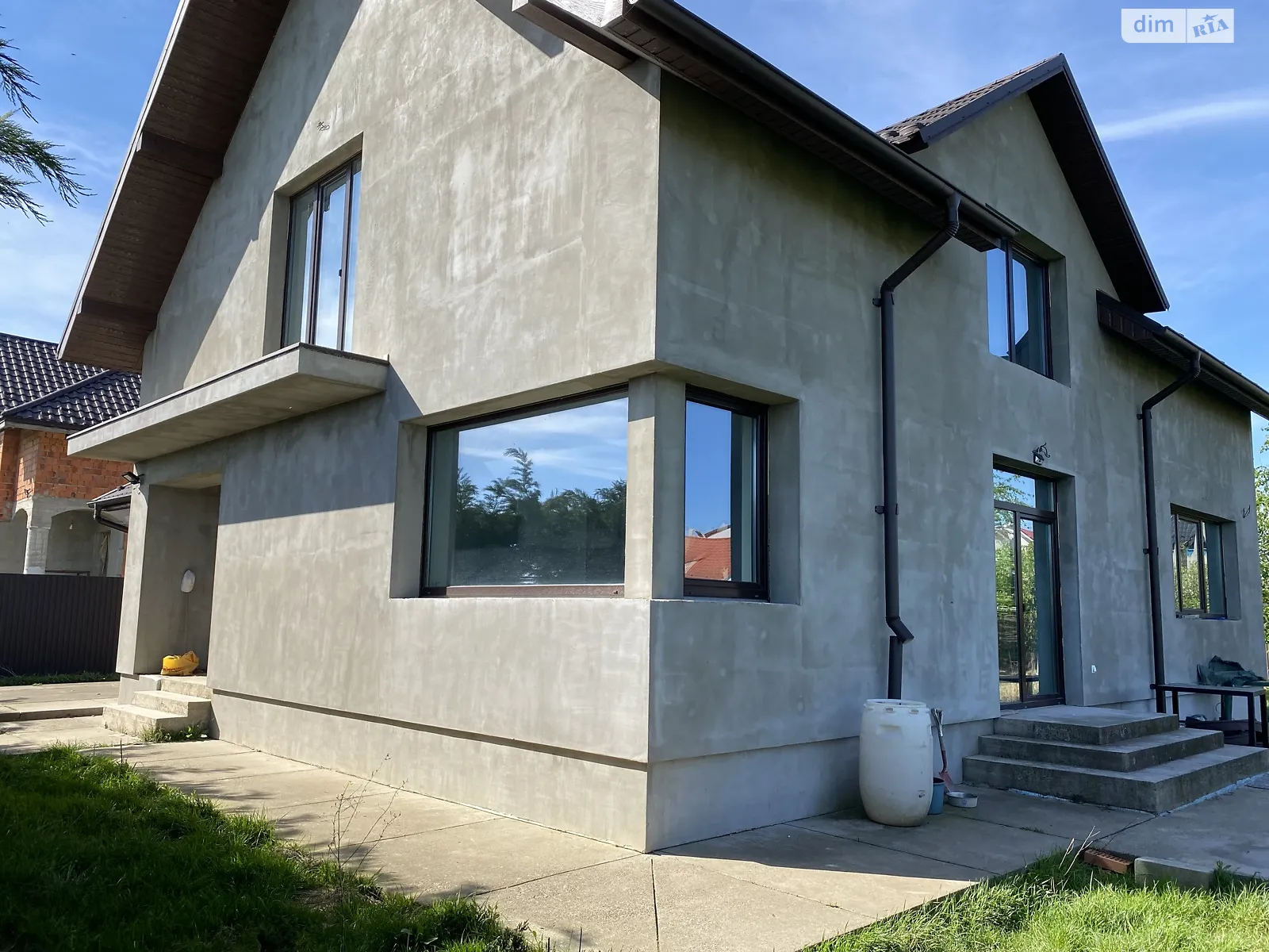 Продается дом на 2 этажа 247 кв. м с мебелью, цена: 130000 $ - фото 1