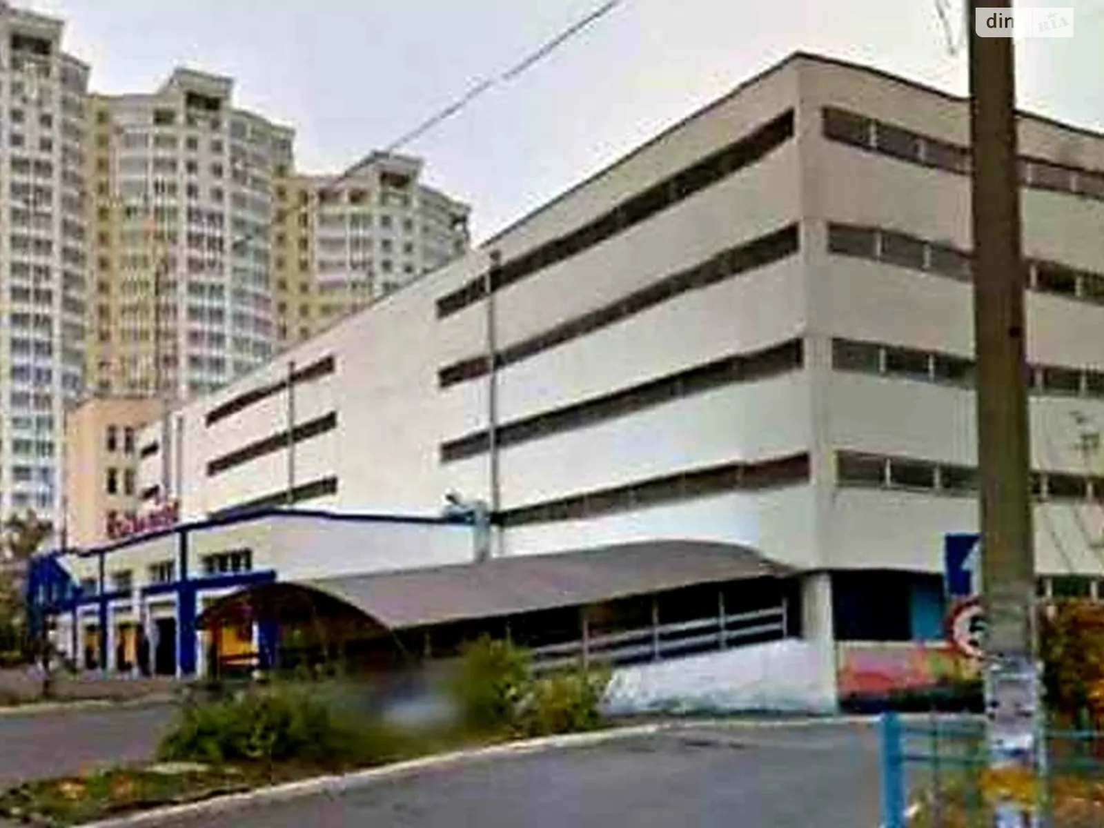 Сдается в аренду подземный паркинг под легковое авто на 15 кв. м, цена: 2000 грн - фото 1