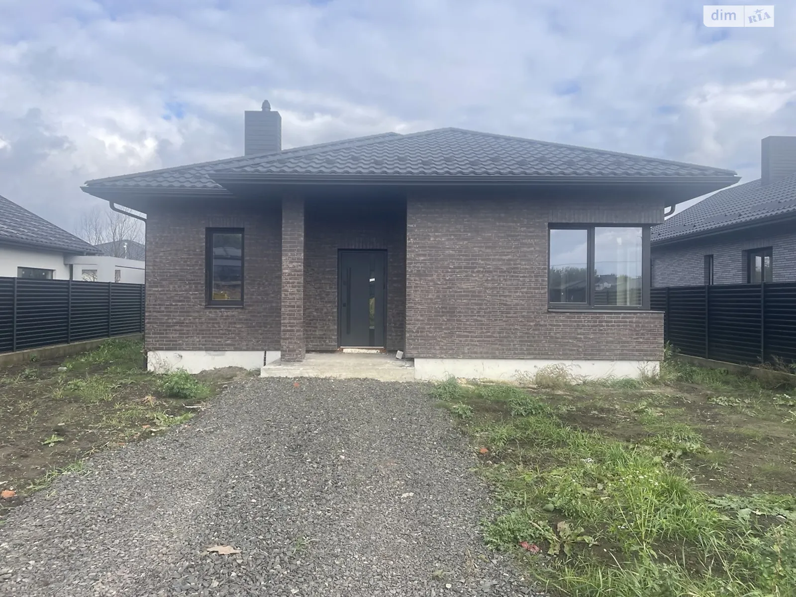 Продается одноэтажный дом 123 кв. м с балконом, цена: 99000 $ - фото 1