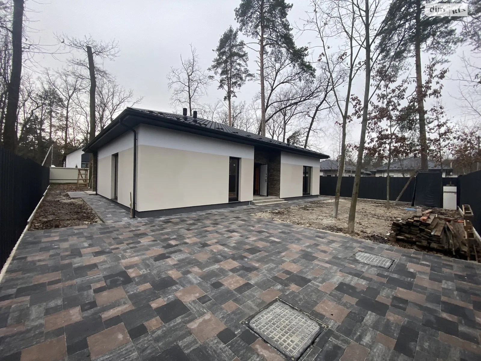 Продается одноэтажный дом 122 кв. м с мебелью, цена: 128000 $ - фото 1