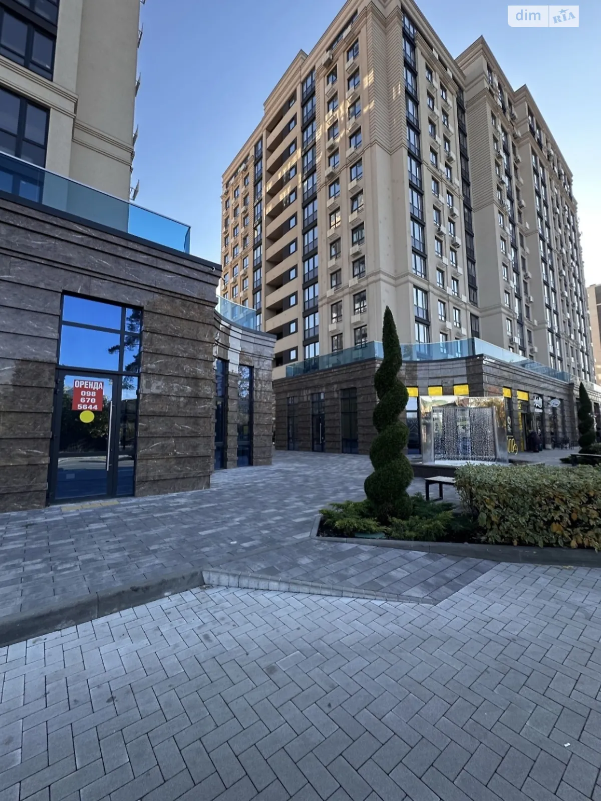 Сдается в аренду подземный паркинг под легковое авто на 14.3 кв. м, цена: 6500 грн - фото 1