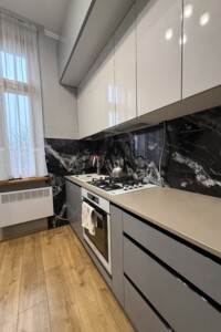 Продажа квартиры, Ивано-Франковск, р‑н. Братья, Кисилевской Ольги улица