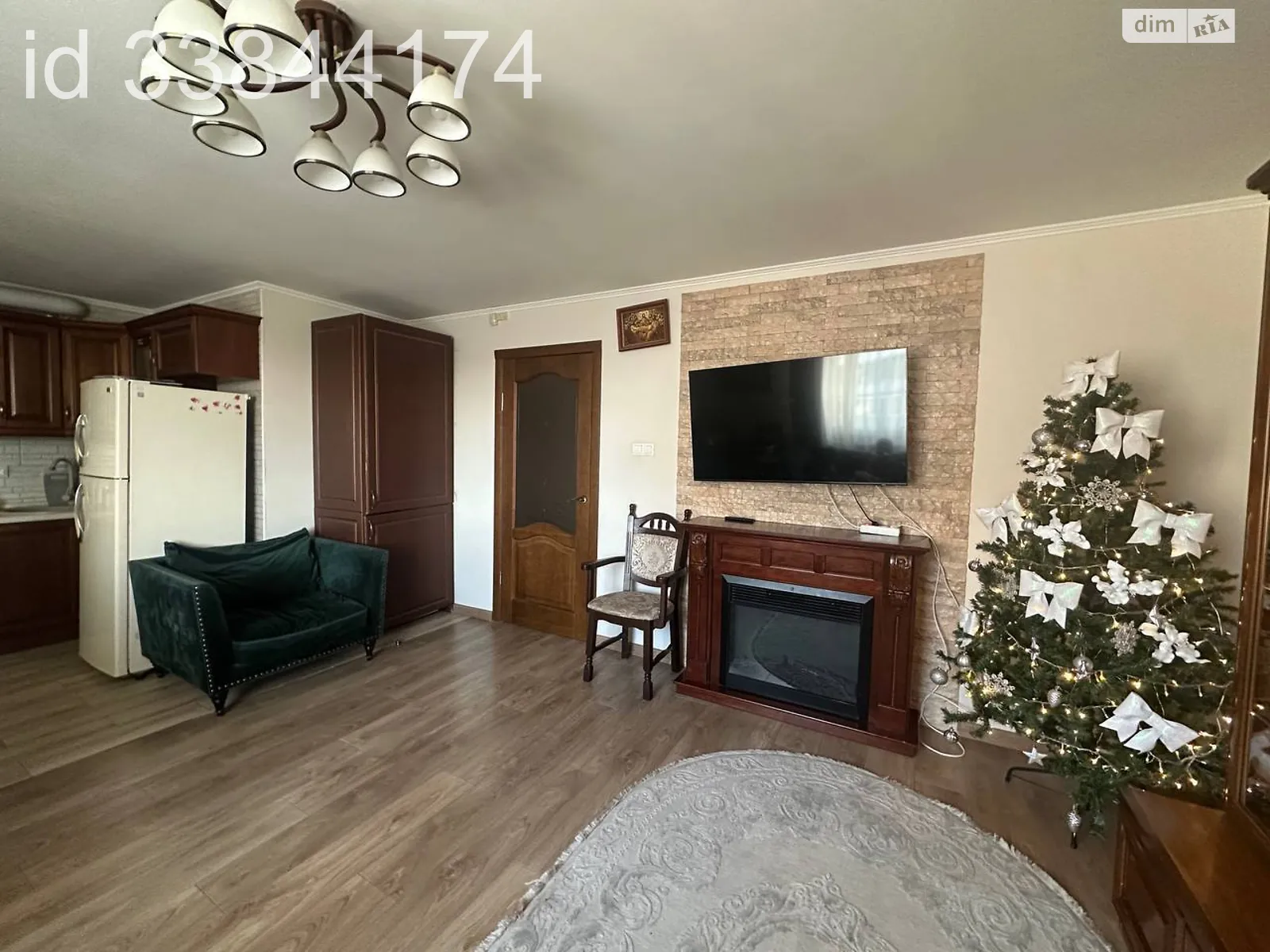 Продается 2-комнатная квартира 70.7 кв. м в Ровно, ул. Соборная - фото 1