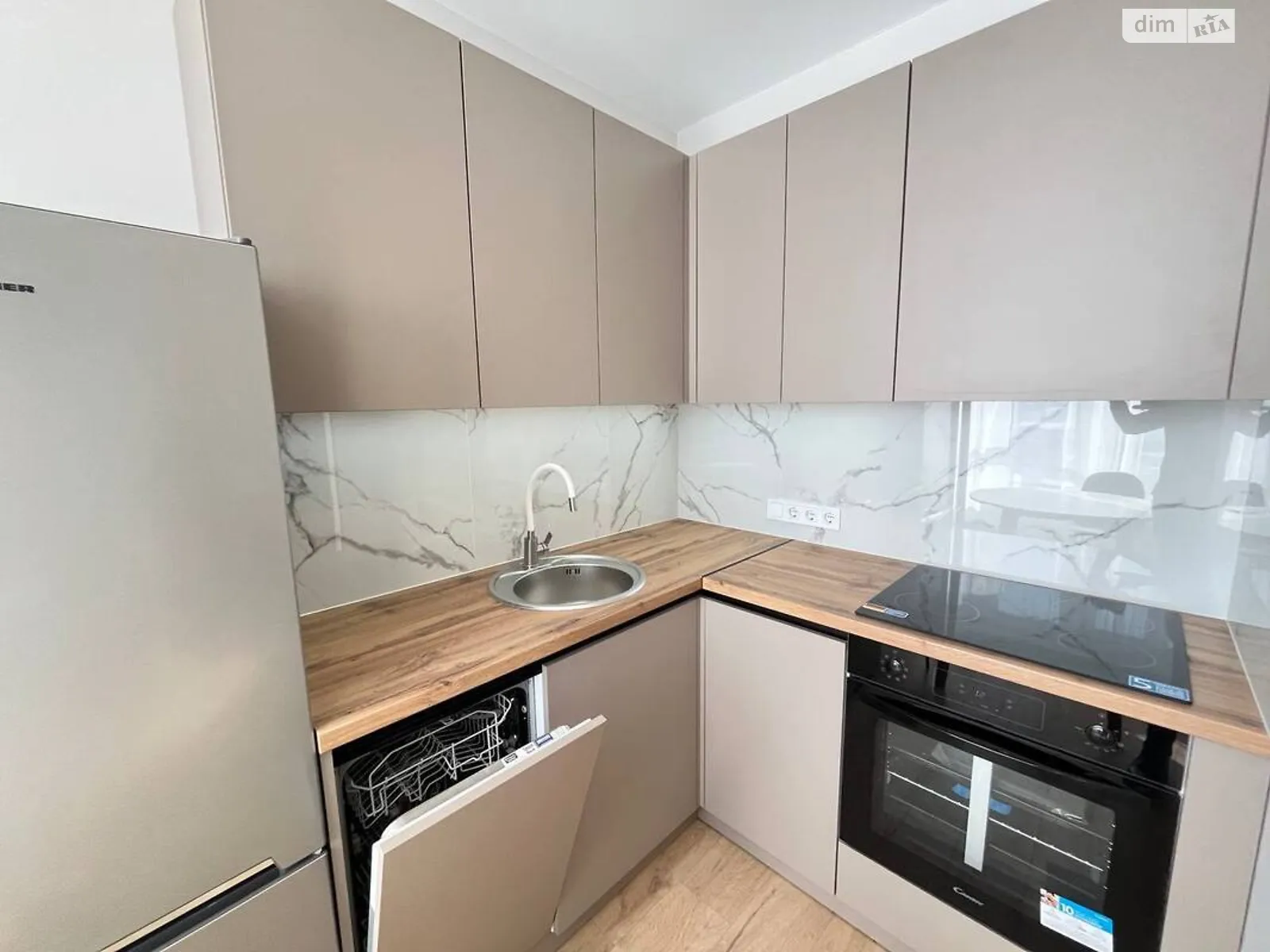 Здається в оренду 1-кімнатна квартира 45 кв. м у Києві, наб. Дніпровська, 17В - фото 1