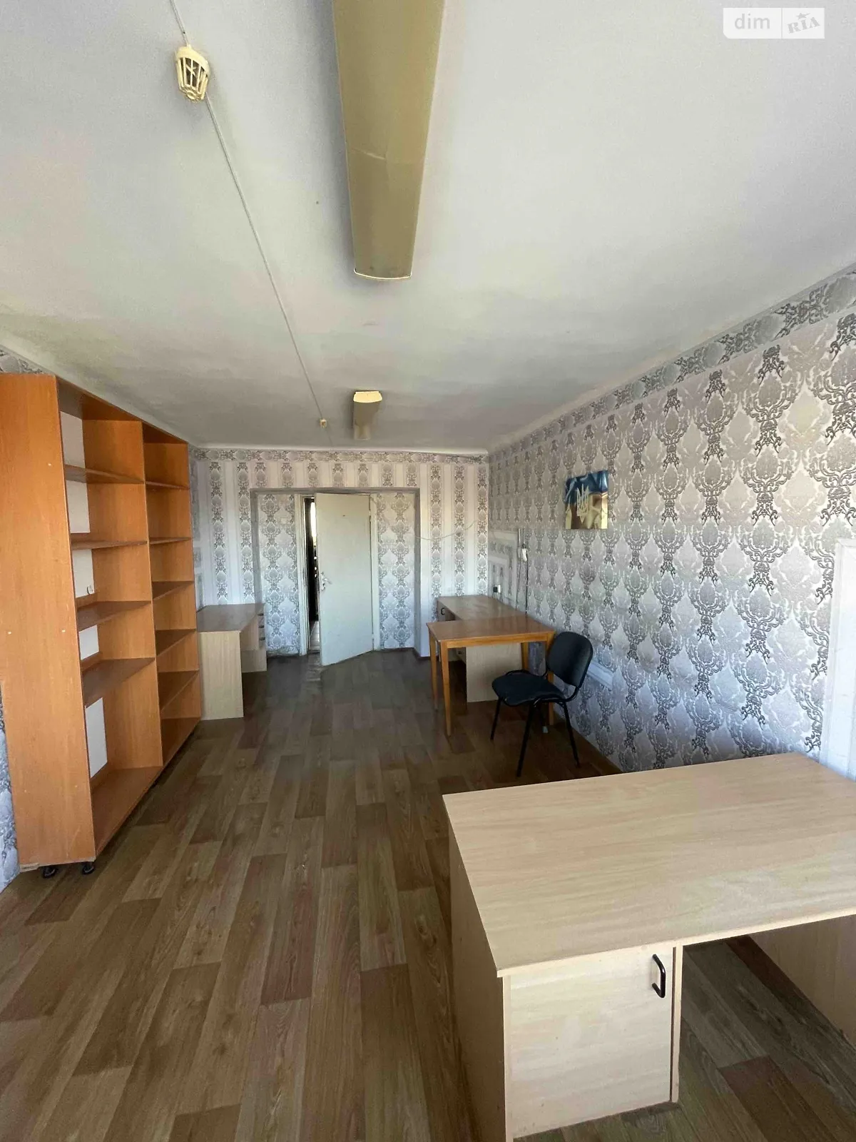 Сдается в аренду офис 17.5 кв. м в бизнес-центре, цена: 4500 грн - фото 1