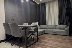 Долгосрочная аренда квартиры, Киев, р‑н. Черная Гора, ст.м. Зверинецкая(Дружбы народов), Андрея Верхогляда (Драгомирова) улица, дом 11В