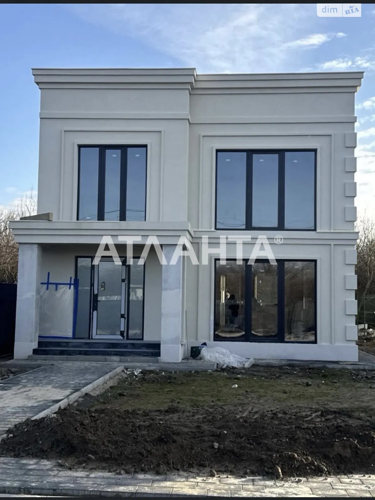 Продається будинок 2 поверховий 145 кв. м с басейном, цена: 155000 $ - фото 1
