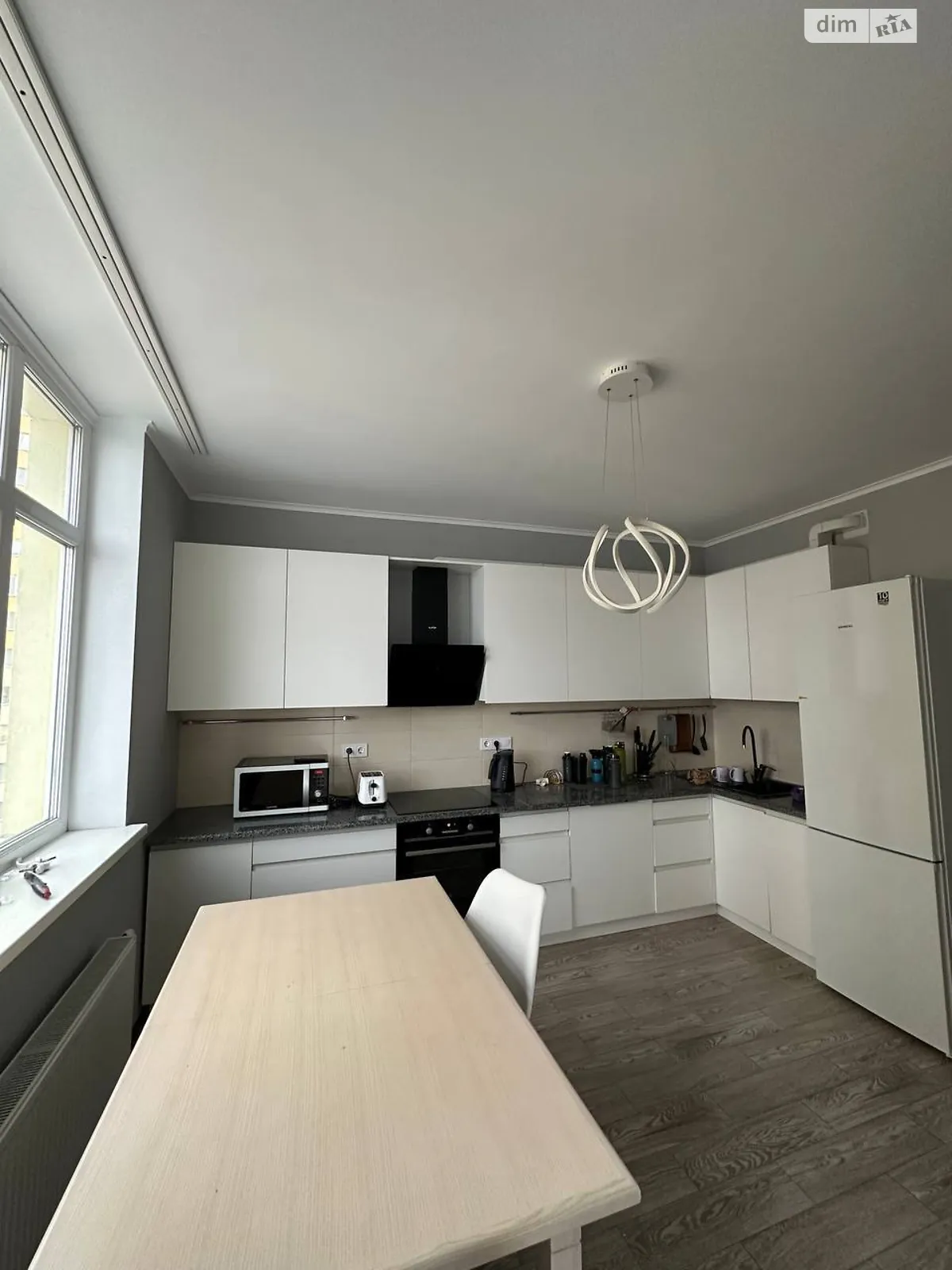 Продается 2-комнатная квартира 68.2 кв. м в Киеве, ул. Петра Калнышевского(Михаила Майорова), 6 - фото 1