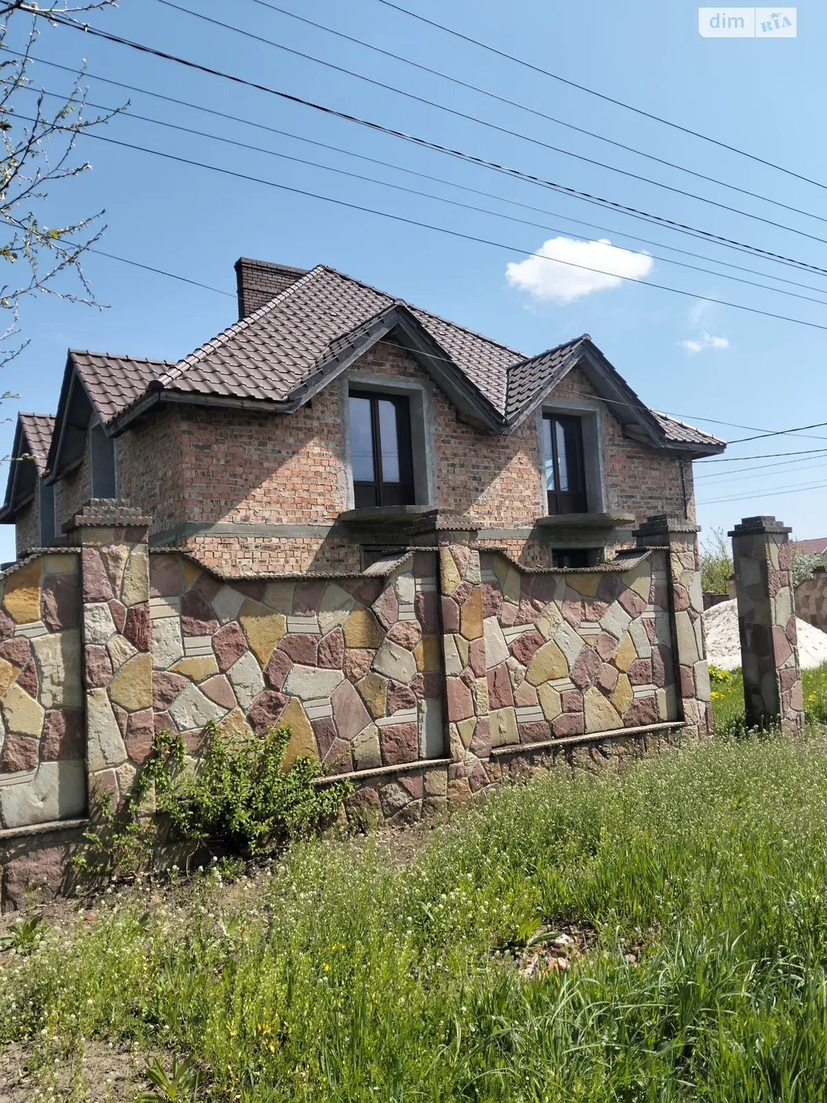 Продається будинок 2 поверховий 220 кв. м з балконом, вул. Лисенка, 19 - фото 1