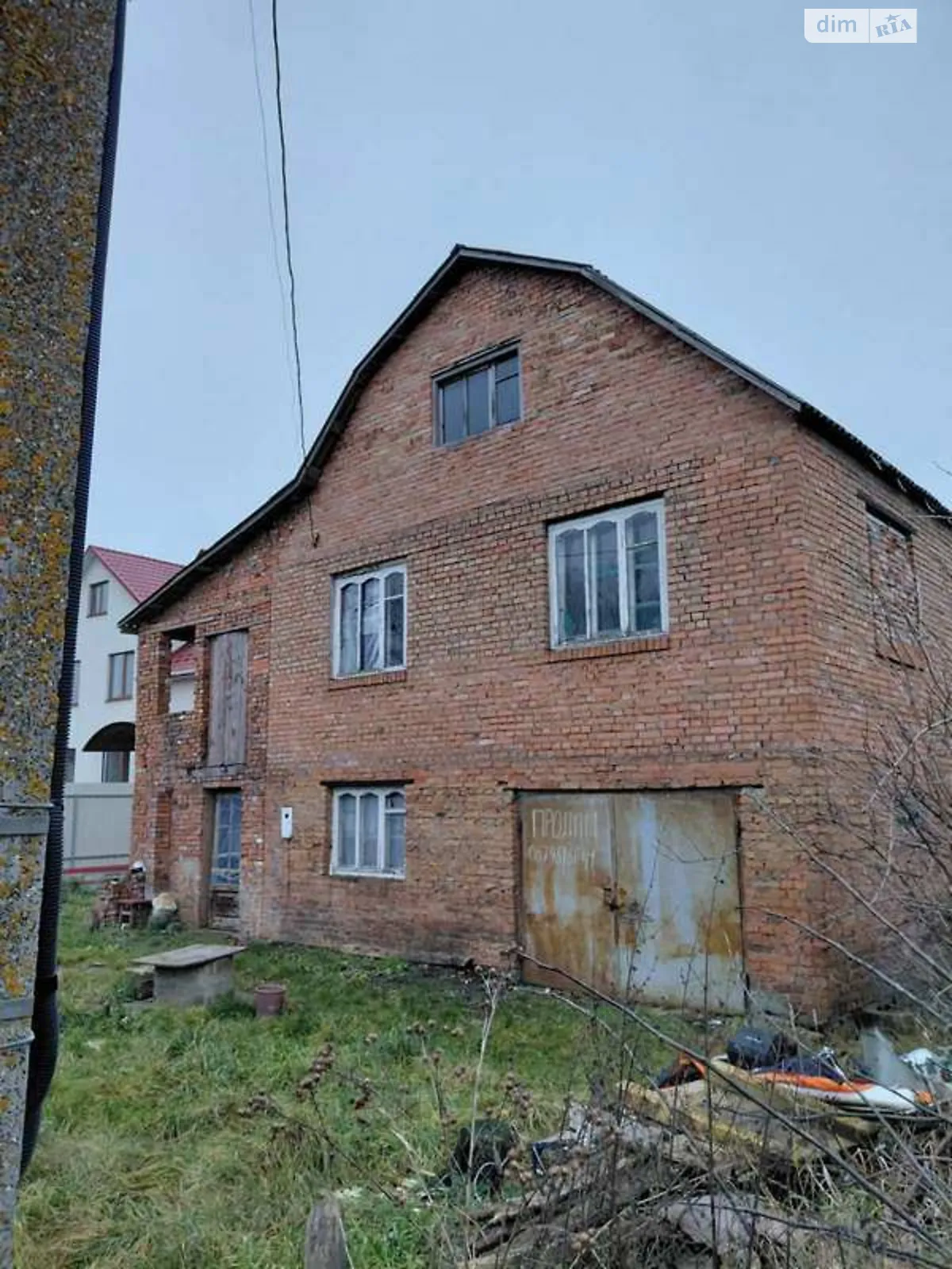 Продается дом на 2 этажа 163.6 кв. м с садом, цена: 25000 $ - фото 1