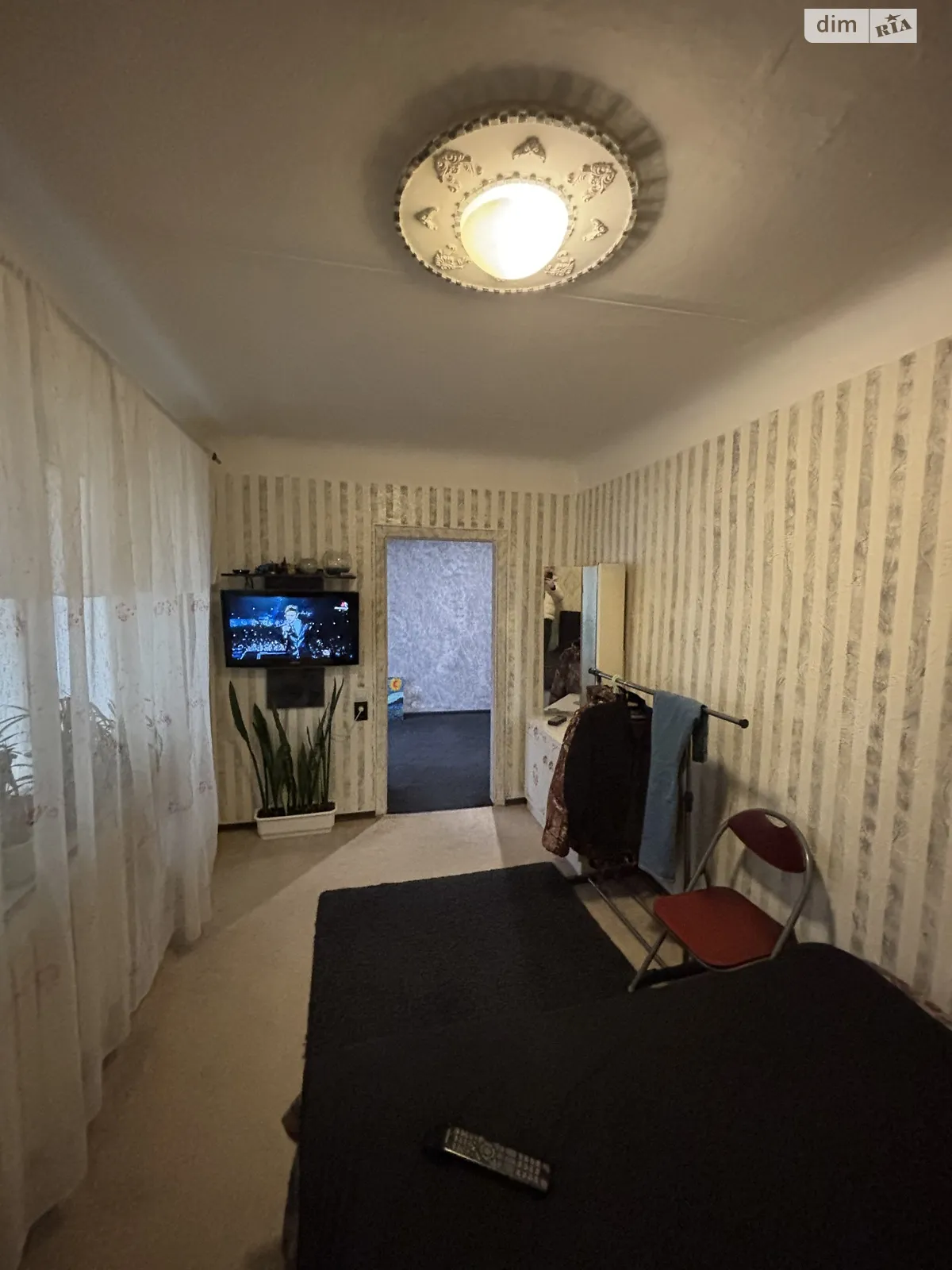 Продается 3-комнатная квартира 52 кв. м в Ровно, ул. Богоявленская, 14 - фото 1