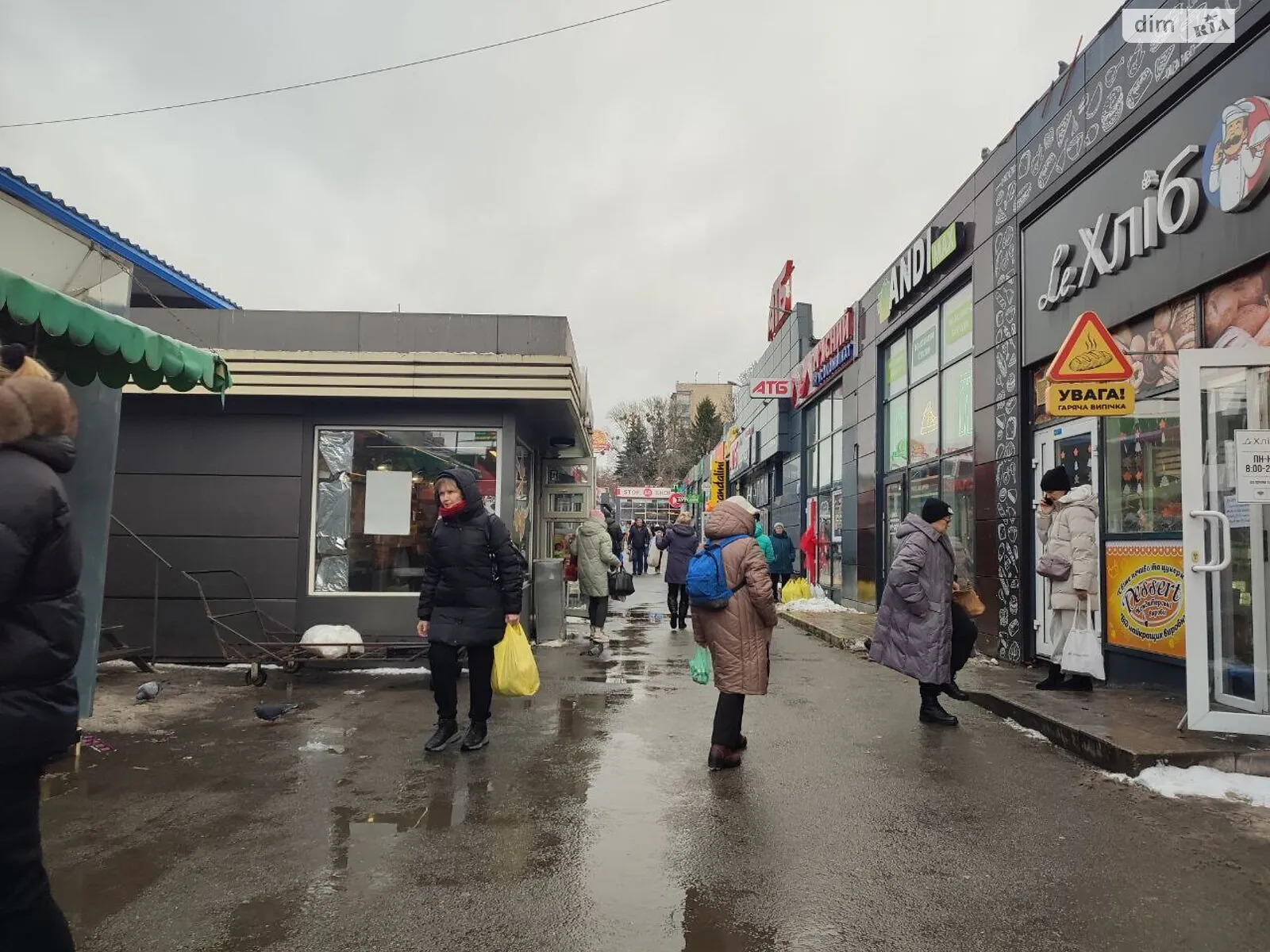 Сдается в аренду объект сферы услуг 136.6 кв. м в 1-этажном здании, цена: 116000 грн - фото 1