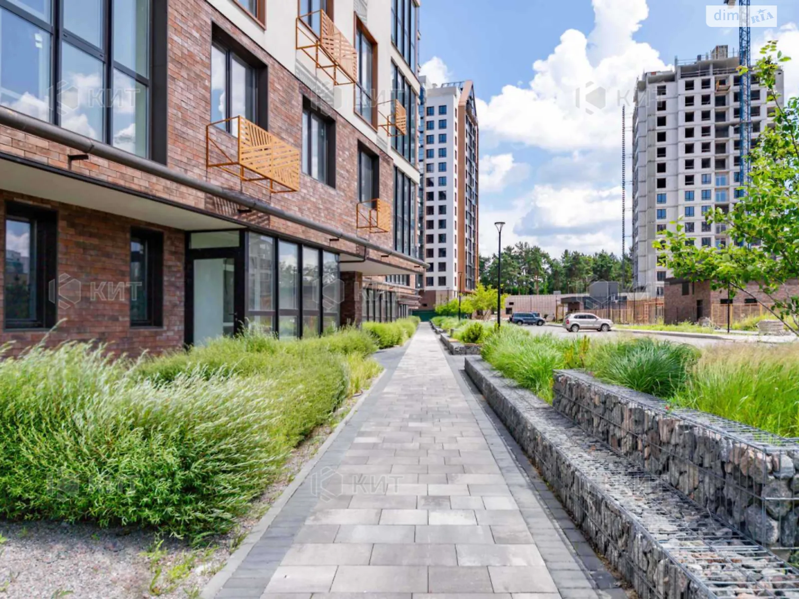 Продается 2-комнатная квартира 103 кв. м в Харькове, ул. Динамовская, 15А - фото 1