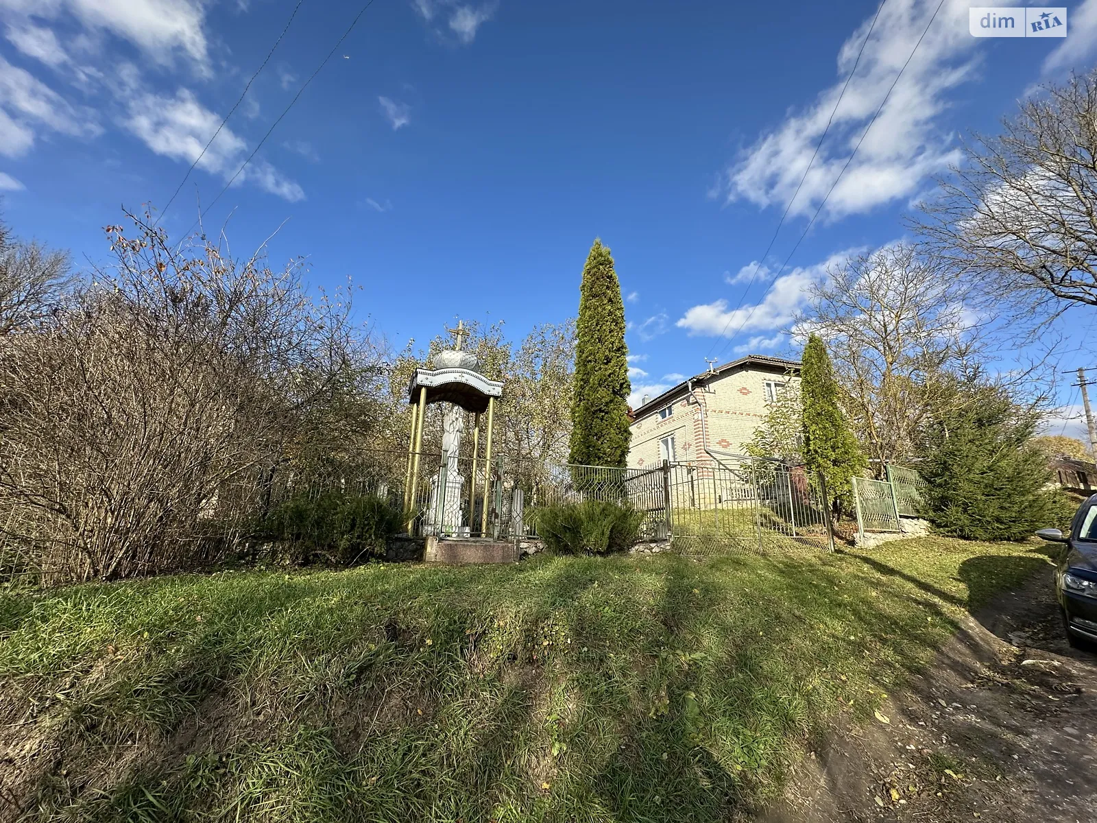 Продается дом на 2 этажа 117.7 кв. м с подвалом, цена: 32000 $ - фото 1