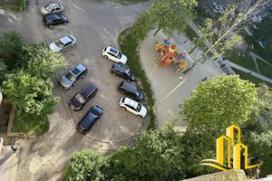 Продаж квартири, Львів, р‑н. Сихів, Кавалерідзе Івана вулиця, буд. 16