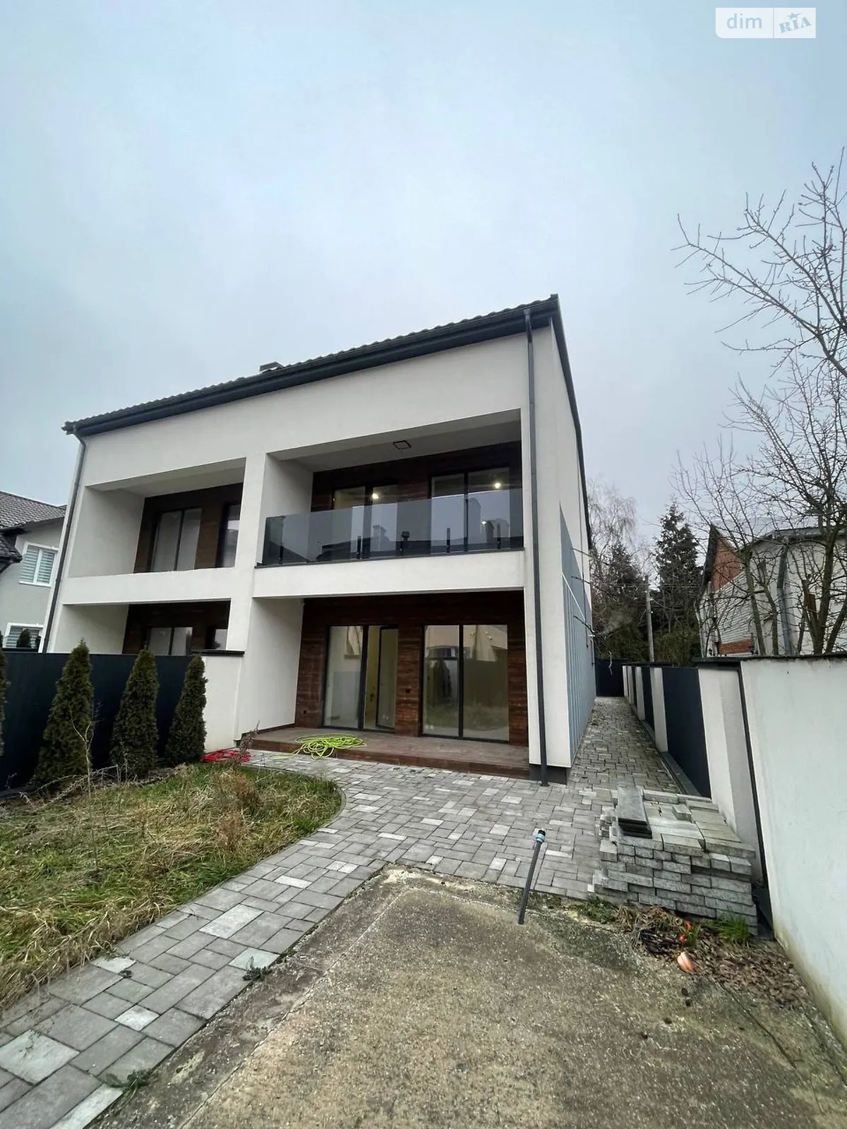 вул. Землеробна, 42 Залізничний Львів, цена: 350000 $ - фото 1