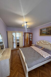 Сниму квартиру посуточно в Черновицкой области