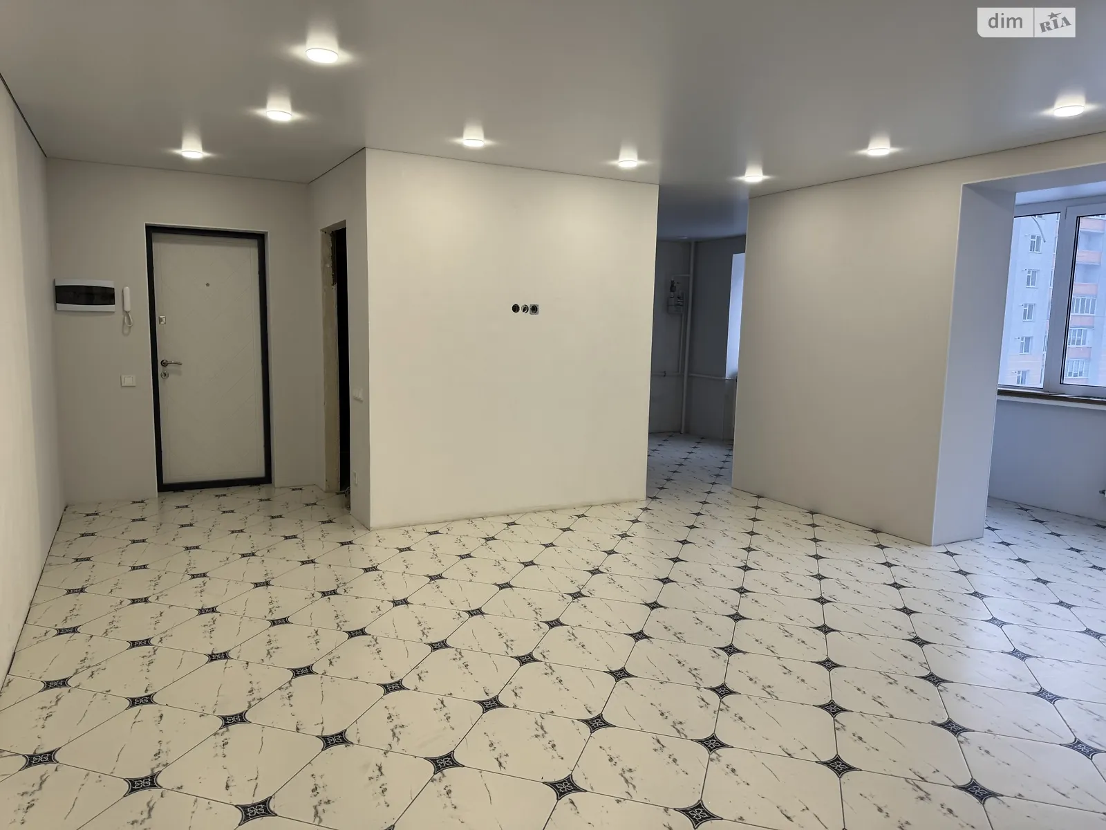 Продается 3-комнатная квартира 79.2 кв. м в Хмельницком, ул. Озерная, 6/2А - фото 1