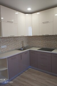 Довгострокова оренда квартири, Харків, р‑н. Салтівський, ст.м. Захисників України, Героїв Харкова (Московський) проспект, буд. 131Г