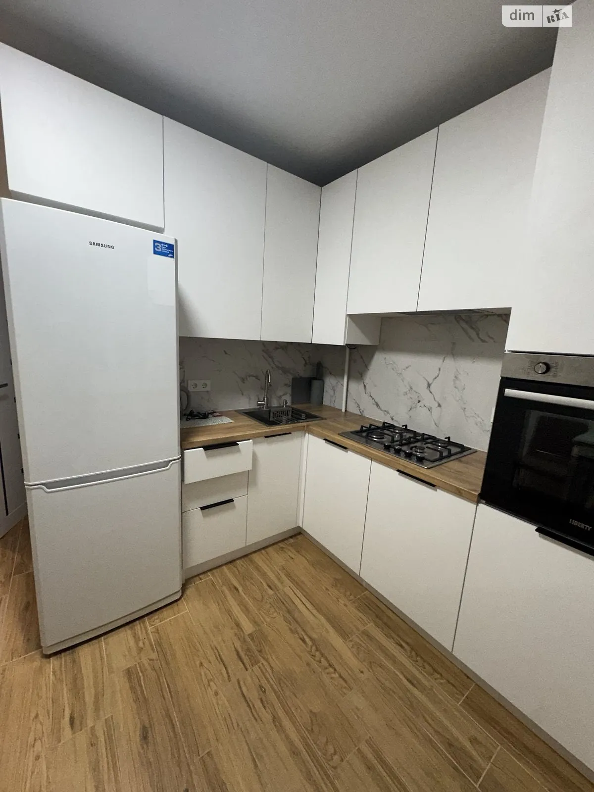 Сдается в аренду 1-комнатная квартира 47 кв. м в Хмельницком, ул. Винницкая - фото 1