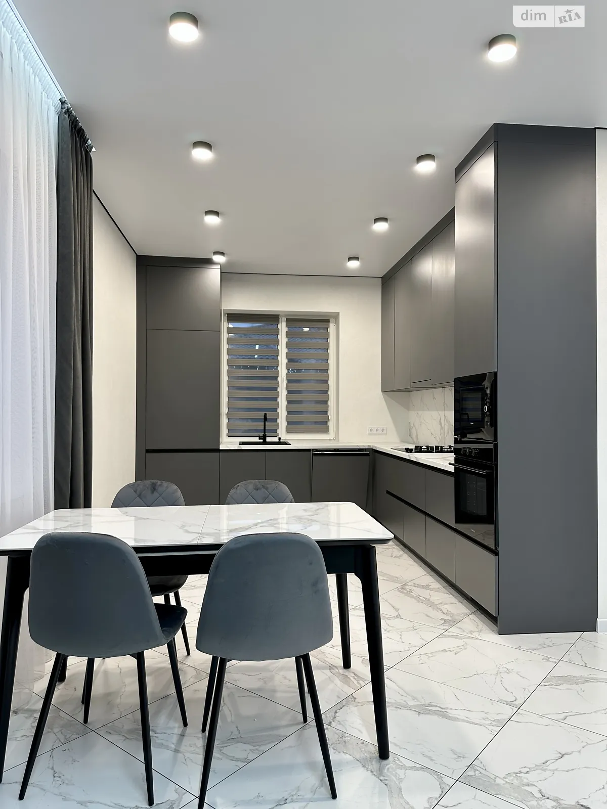 Продається одноповерховий будинок 120 кв. м з каміном, цена: 260000 $ - фото 1