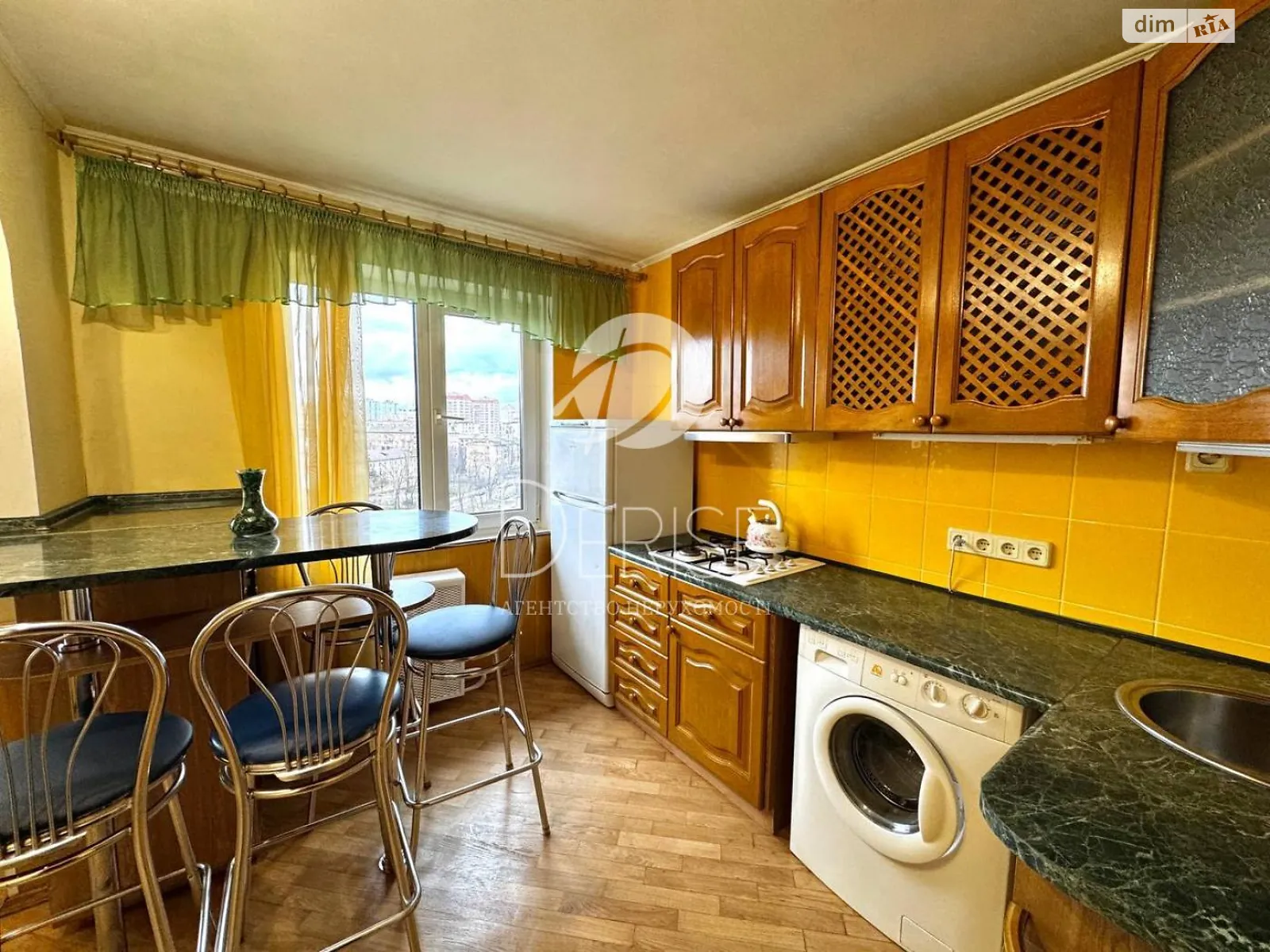 бул. Верховного Совета, 8/20 Днепровский Киев - фото 2