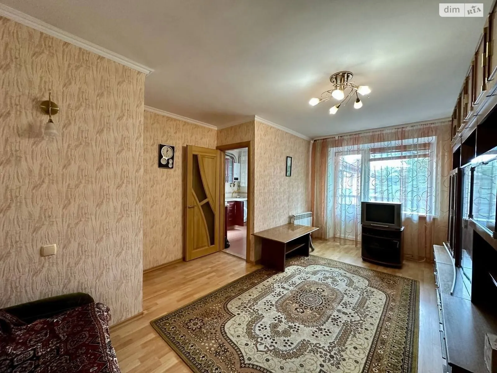 Продается 3-комнатная квартира 55 кв. м в Ровно, ул. Полуботка Гетьмана, 8 - фото 1