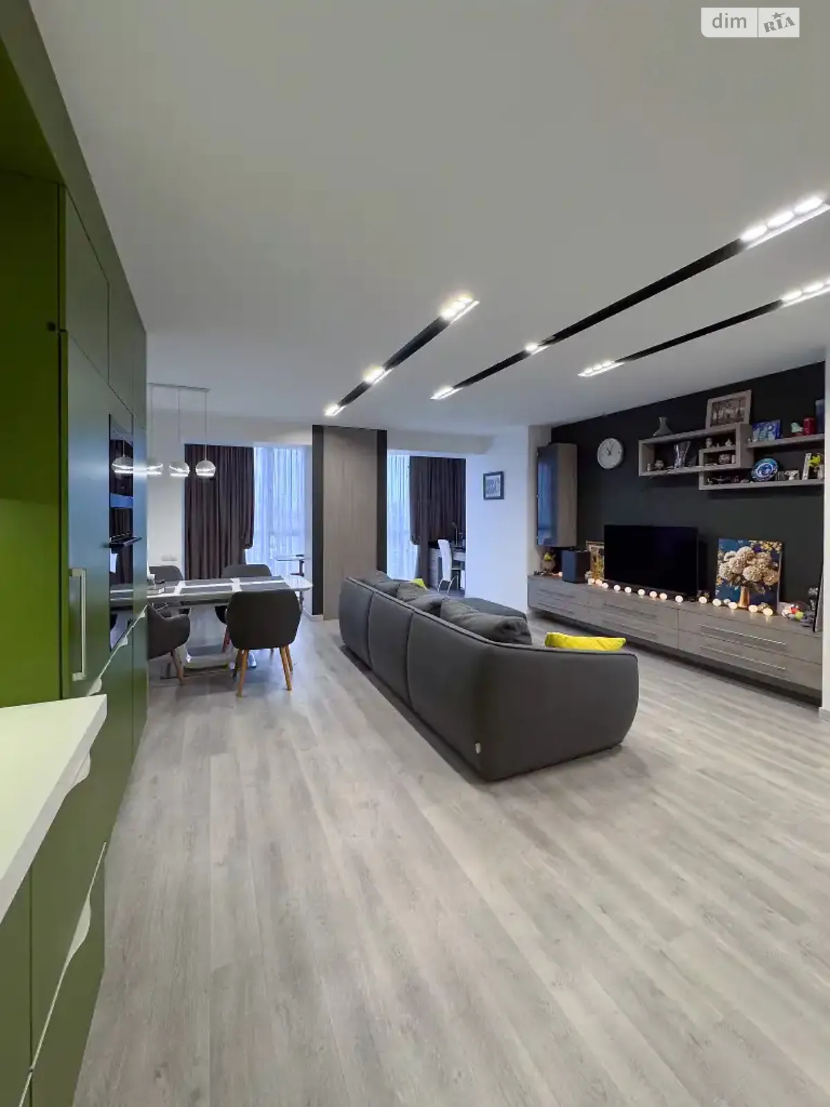 Продается 4-комнатная квартира 130 кв. м в Днепре, ул. Независимости(Титова), 26 - фото 1