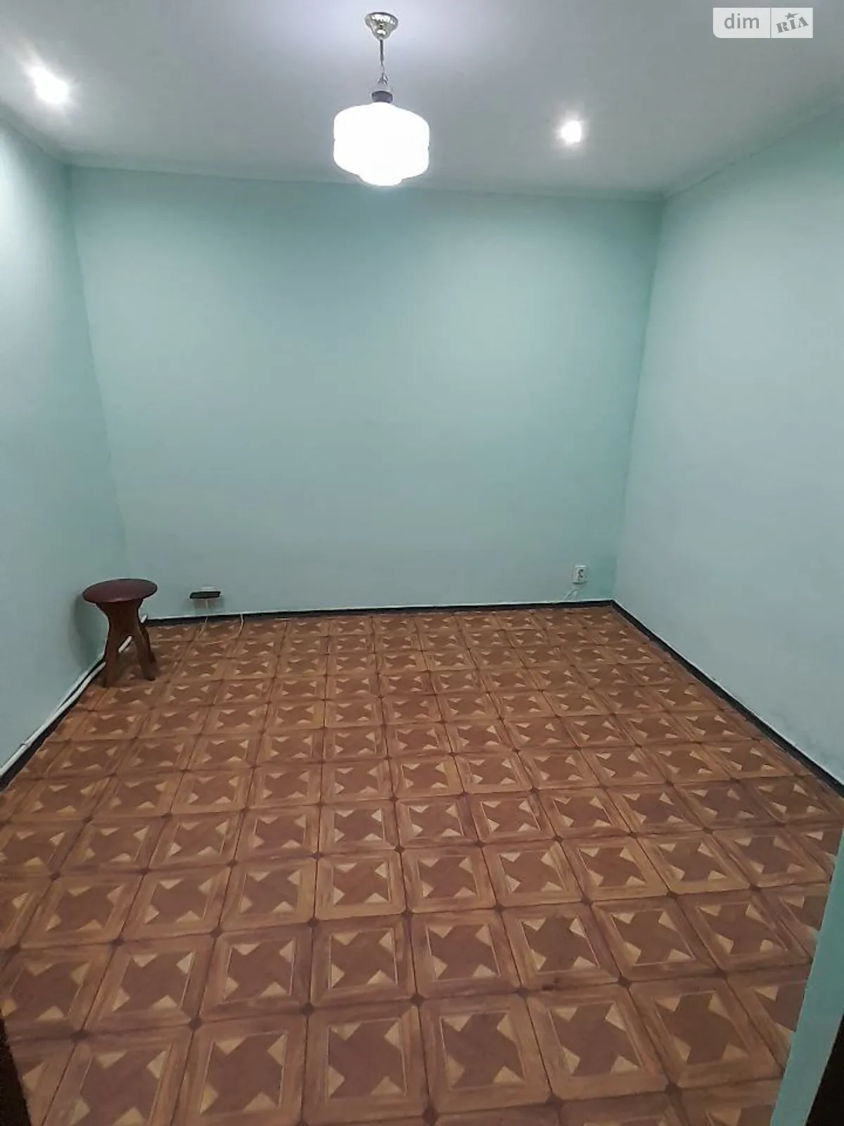 Продается объект сферы услуг 25.4 кв. м в 2-этажном здании, цена: 16000 $ - фото 1