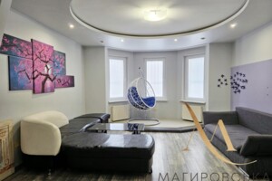 Продажа квартиры, Львов, р‑н. Сыховский, Трилевского улица