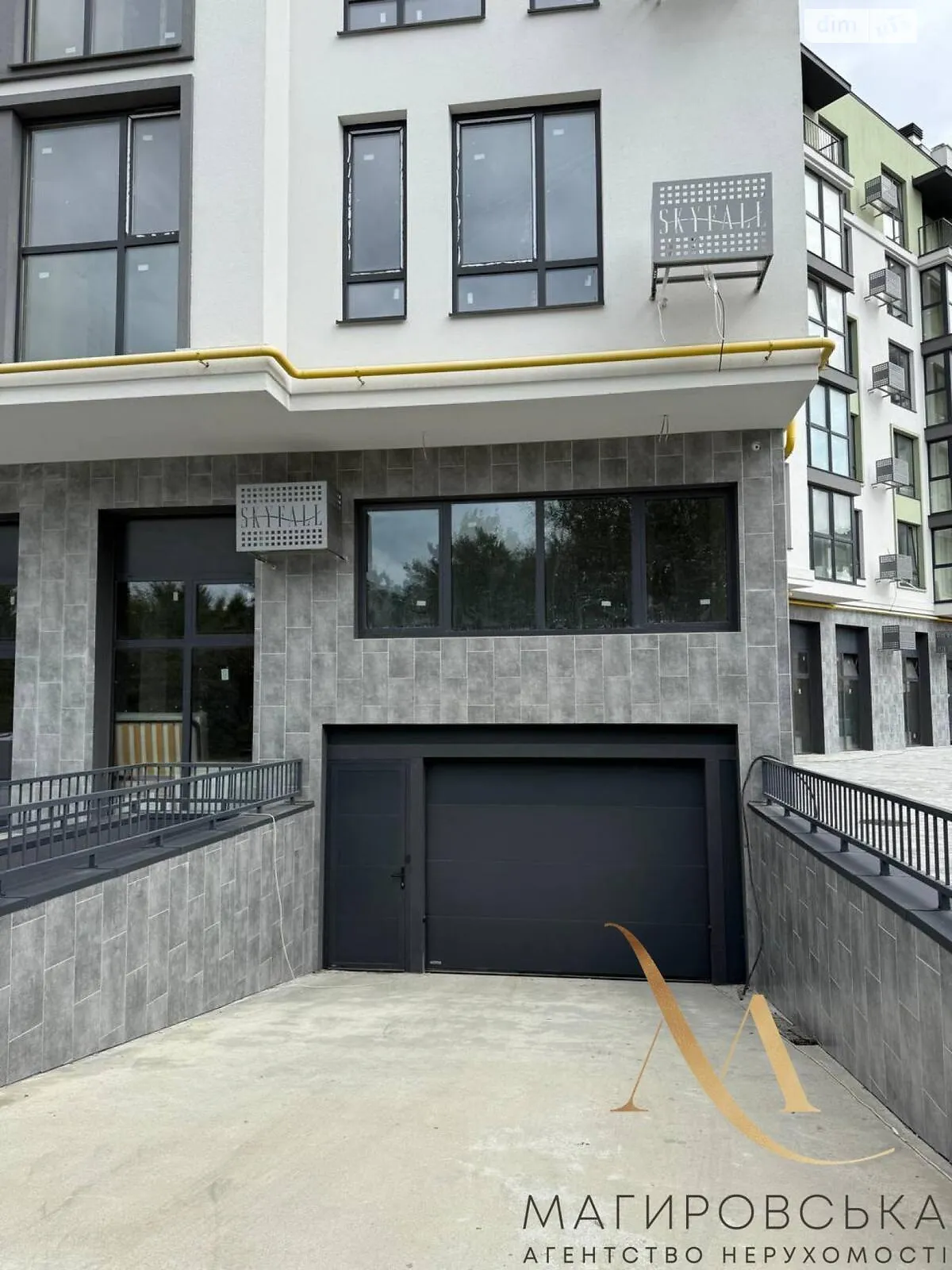 Продается подземный паркинг универсальный на 20 кв. м, цена: 23000 $ - фото 1