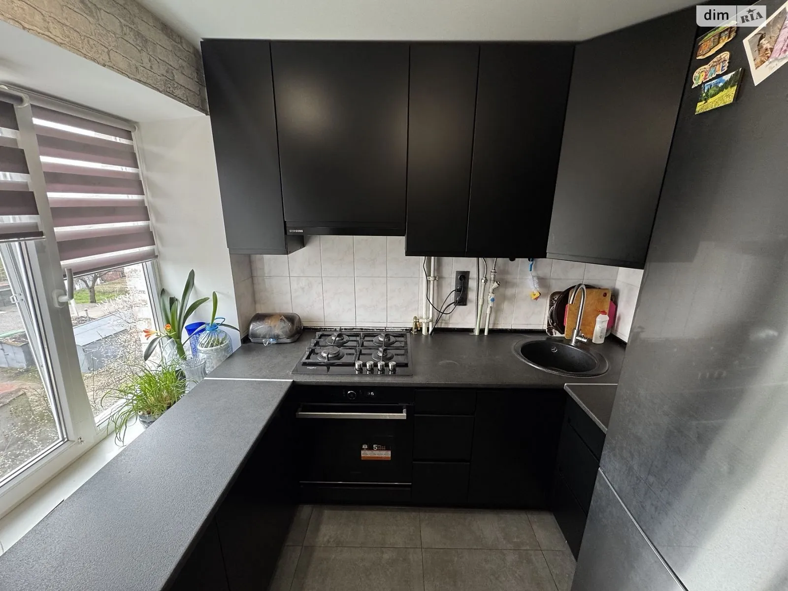 Продается 2-комнатная квартира 42 кв. м в Полтаве, ул. Репина - фото 1