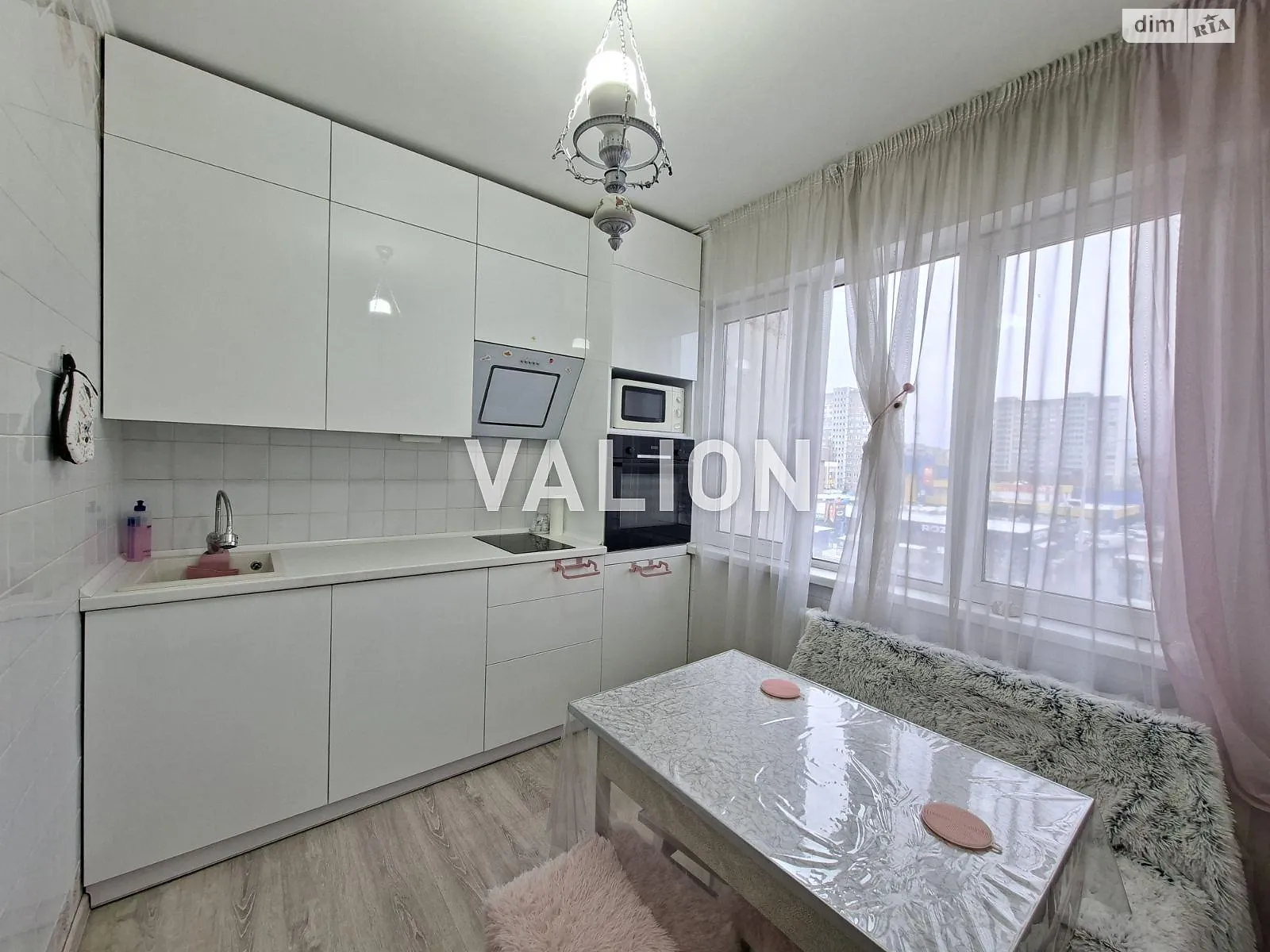 Продається 2-кімнатна квартира 58.9 кв. м у Києві, вул. Рональда Рейгана(Теодора Драйзера), 9 - фото 1